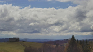 Skiareál Troják - Troják, Maruška - panorama - 15.4.2023 v 13:03