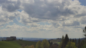 Skiareál Troják - Troják, Maruška - panorama - 27.4.2024 v 13:02
