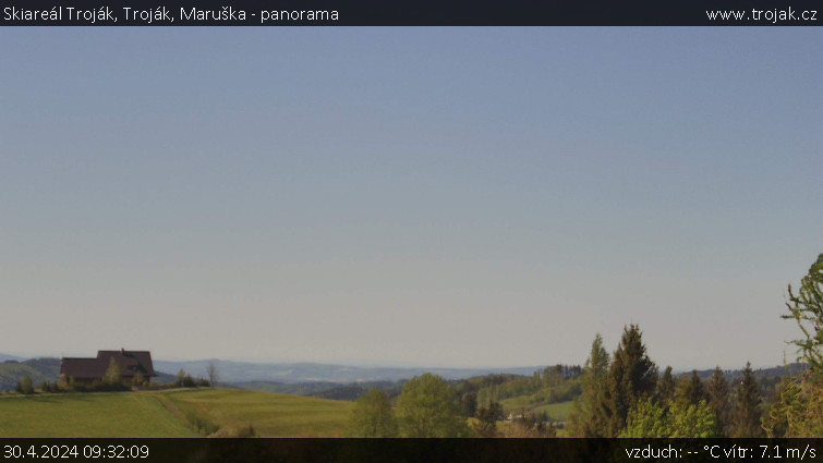 Skiareál Troják - Troják, Maruška - panorama - 30.4.2024 v 09:32