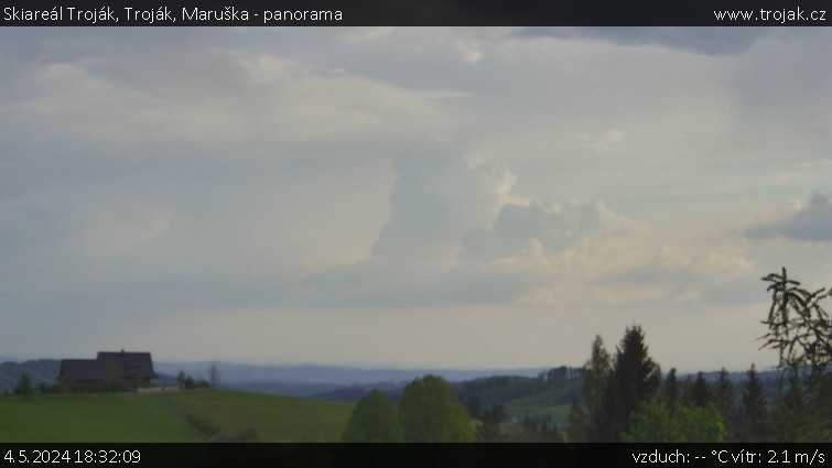 Skiareál Troják - Troják, Maruška - panorama - 4.5.2024 v 18:32