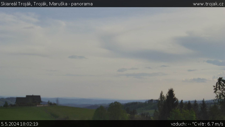 Skiareál Troják - Troják, Maruška - panorama - 5.5.2024 v 18:02