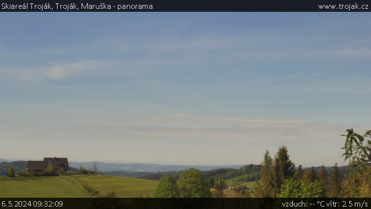 Skiareál Troják - Troják, Maruška - panorama - 6.5.2024 v 09:32