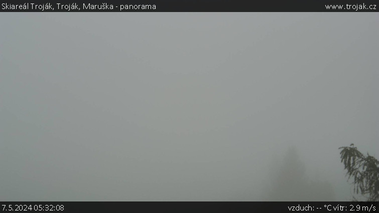 Skiareál Troják - Troják, Maruška - panorama - 7.5.2024 v 05:32