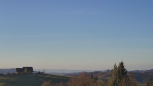 Skiareál Troják - Troják, Maruška - panorama - 5.11.2024 v 08:02 Skiareál Troják - Troják, Maruška - panorama - 5.11.2024 v 08:02
