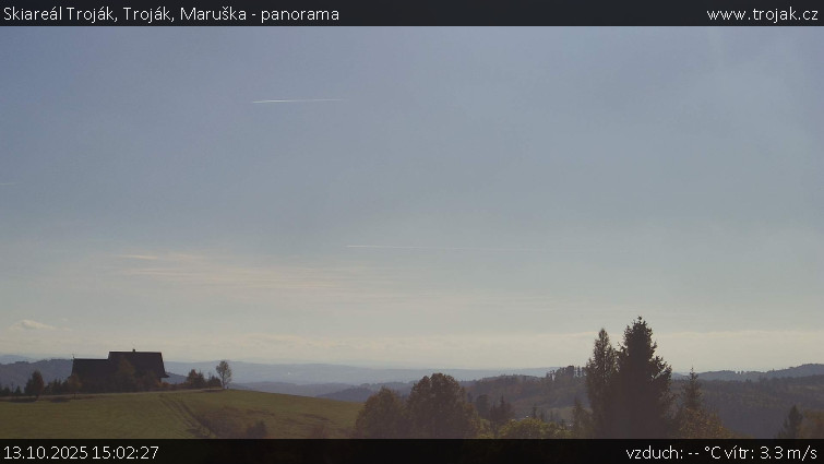 Skiareál Troják - Troják, Maruška - panorama - 13.10.2025 v 15:02 Skiareál Troják - Troják, Maruška - panorama - 13.10.2025 v 15:02
