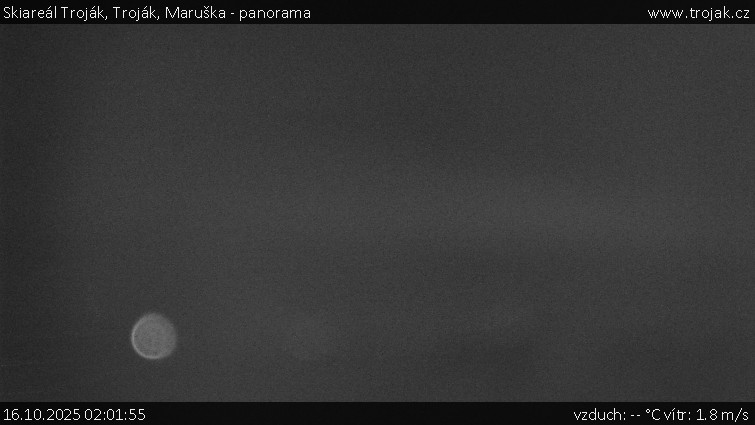 Skiareál Troják - Troják, Maruška - panorama - 16.10.2025 v 02:01 Skiareál Troják - Troják, Maruška - panorama - 16.10.2025 v 02:01