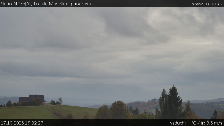 Skiareál Troják - Troják, Maruška - panorama - 17.10.2025 v 16:32 Skiareál Troják - Troják, Maruška - panorama - 17.10.2025 v 16:32