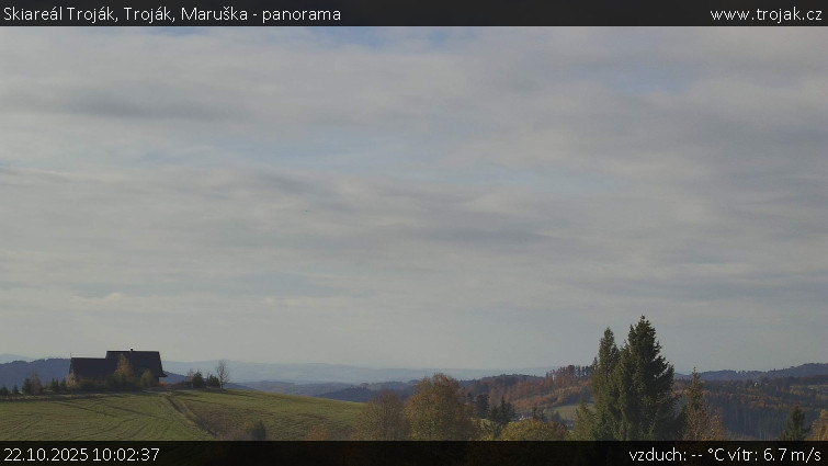 Skiareál Troják - Troják, Maruška - panorama - 22.10.2025 v 10:02 Skiareál Troják - Troják, Maruška - panorama - 22.10.2025 v 10:02