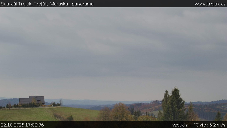 Skiareál Troják - Troják, Maruška - panorama - 22.10.2025 v 17:02 Skiareál Troják - Troják, Maruška - panorama - 22.10.2025 v 17:02