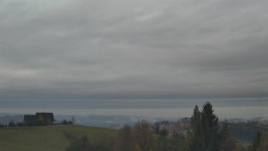 Skiareál Troják - Troják, Maruška - panorama - 26.10.2025 v 06:02 Skiareál Troják - Troják, Maruška - panorama - 26.10.2025 v 06:02