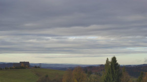 Skiareál Troják - Troják, Maruška - panorama - 26.10.2025 v 08:02 Skiareál Troják - Troják, Maruška - panorama - 26.10.2025 v 08:02