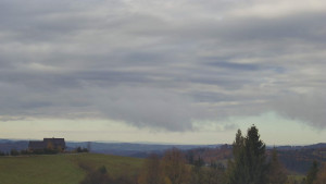 Skiareál Troják - Troják, Maruška - panorama - 26.10.2025 v 08:32 Skiareál Troják - Troják, Maruška - panorama - 26.10.2025 v 08:32