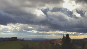 Skiareál Troják - Troják, Maruška - panorama - 26.10.2025 v 14:02 Skiareál Troják - Troják, Maruška - panorama - 26.10.2025 v 14:02