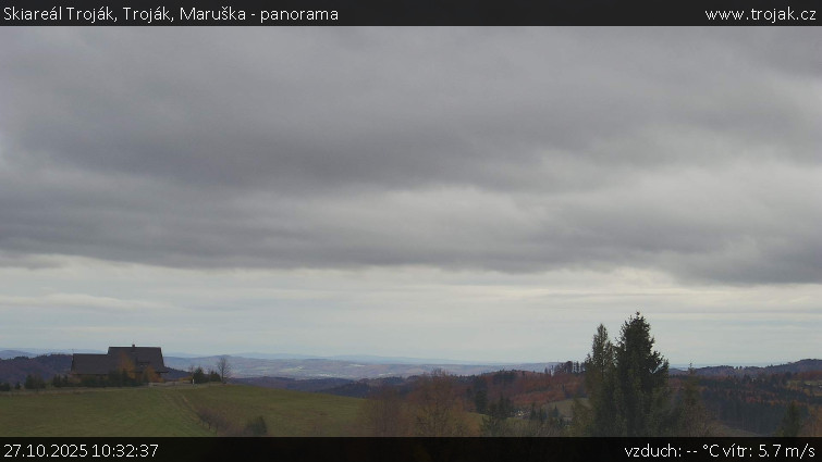 Skiareál Troják - Troják, Maruška - panorama - 27.10.2025 v 10:32 Skiareál Troják - Troják, Maruška - panorama - 27.10.2025 v 10:32