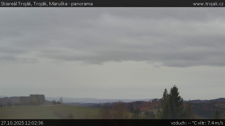 Skiareál Troják - Troják, Maruška - panorama - 27.10.2025 v 12:02 Skiareál Troják - Troják, Maruška - panorama - 27.10.2025 v 12:02