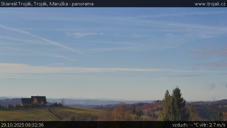 Skiareál Troják - Troják, Maruška - panorama - 29.10.2025 v 08:32 Skiareál Troják - Troják, Maruška - panorama - 29.10.2025 v 08:32