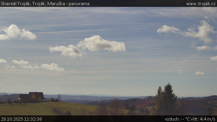 Skiareál Troják - Troják, Maruška - panorama - 29.10.2025 v 11:32 Skiareál Troják - Troják, Maruška - panorama - 29.10.2025 v 11:32