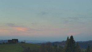 Skiareál Troják - Troják, Maruška - panorama - 1.11.2025 v 06:32 Skiareál Troják - Troják, Maruška - panorama - 1.11.2025 v 06:32
