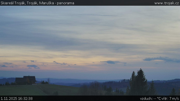 Skiareál Troják - Troják, Maruška - panorama - 1.11.2025 v 16:32 Skiareál Troják - Troják, Maruška - panorama - 1.11.2025 v 16:32