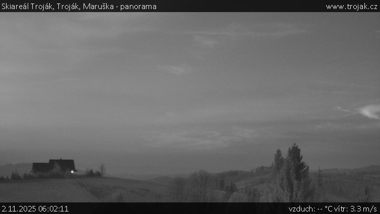 Skiareál Troják - Troják, Maruška - panorama - 2.11.2025 v 06:02 Skiareál Troják - Troják, Maruška - panorama - 2.11.2025 v 06:02