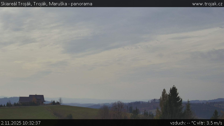 Skiareál Troják - Troják, Maruška - panorama - 2.11.2025 v 10:32 Skiareál Troják - Troják, Maruška - panorama - 2.11.2025 v 10:32