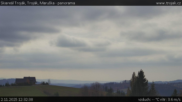 Skiareál Troják - Troják, Maruška - panorama - 2.11.2025 v 12:32 Skiareál Troják - Troják, Maruška - panorama - 2.11.2025 v 12:32