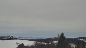Skiareál Troják - Troják, Maruška - panorama - 5.1.2026 v 13:32 Skiareál Troják - Troják, Maruška - panorama - 5.1.2026 v 13:32