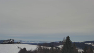 Skiareál Troják - Troják, Maruška - panorama - 5.1.2026 v 15:02 Skiareál Troják - Troják, Maruška - panorama - 5.1.2026 v 15:02