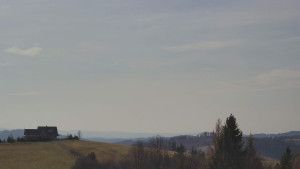 Skiareál Troják - Troják, Maruška - panorama - 25.3.2026 v 11:02 Skiareál Troják - Troják, Maruška - panorama - 25.3.2026 v 11:02