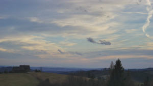 Skiareál Troják - Troják, Maruška - panorama - 5.4.2026 v 19:02 Skiareál Troják - Troják, Maruška - panorama - 5.4.2026 v 19:02