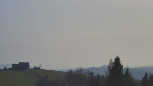 Skiareál Troják - Troják, Maruška - panorama - 15.4.2026 v 17:32 Skiareál Troják - Troják, Maruška - panorama - 15.4.2026 v 17:32