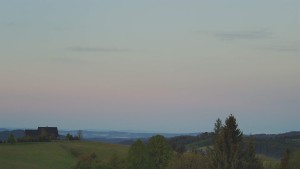 Skiareál Troják - Troják, Maruška - panorama - 19.5.2026 v 05:02 Skiareál Troják - Troják, Maruška - panorama - 19.5.2026 v 05:02