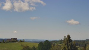 Skiareál Troják - Troják, Maruška - panorama - 19.5.2026 v 10:02 Skiareál Troják - Troják, Maruška - panorama - 19.5.2026 v 10:02