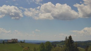 Skiareál Troják - Troják, Maruška - panorama - 19.5.2026 v 12:02 Skiareál Troják - Troják, Maruška - panorama - 19.5.2026 v 12:02