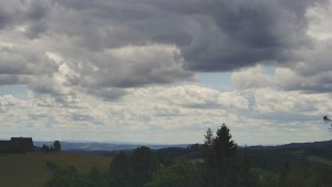 Skiareál Troják - Troják, Maruška - panorama - 12.6.2026 v 13:32 Skiareál Troják - Troják, Maruška - panorama - 12.6.2026 v 13:32