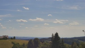 Skiareál Troják - Troják, Maruška - panorama - 16.6.2026 v 15:02 Skiareál Troják - Troják, Maruška - panorama - 16.6.2026 v 15:02