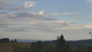 Skiareál Troják - Troják, Maruška - panorama - 17.6.2026 v 07:02 Skiareál Troják - Troják, Maruška - panorama - 17.6.2026 v 07:02