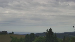 Skiareál Troják - Troják, Maruška - panorama - 17.6.2026 v 08:32 Skiareál Troják - Troják, Maruška - panorama - 17.6.2026 v 08:32
