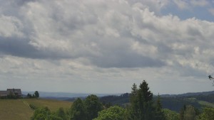 Skiareál Troják - Troják, Maruška - panorama - 17.6.2026 v 12:32 Skiareál Troják - Troják, Maruška - panorama - 17.6.2026 v 12:32