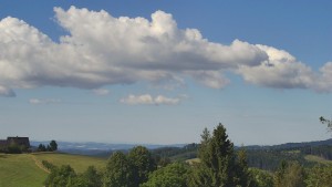 Skiareál Troják - Troják, Maruška - panorama - 11.7.2026 v 09:32 Skiareál Troják - Troják, Maruška - panorama - 11.7.2026 v 09:32