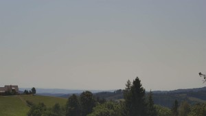 Skiareál Troják - Troják, Maruška - panorama - 31.7.2026 v 13:32 Skiareál Troják - Troják, Maruška - panorama - 31.7.2026 v 13:32