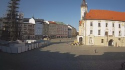 Upper Square