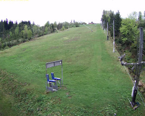 Skiareál Troják - Kamera u nástupu na vlek svah A - 16.4.2024 v 09:01 Skiareál Troják - Kamera u nástupu na vlek svah A - 16.4.2024 v 09:01