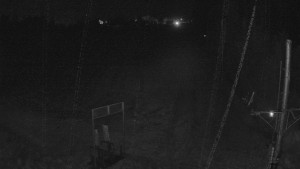 Skiareál Troják - Kamera u nástupu na vlek svah A - 26.10.2025 v 01:00 Skiareál Troják - Kamera u nástupu na vlek svah A - 26.10.2025 v 01:00