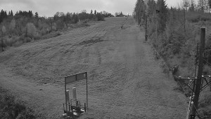 Skiareál Troják - Kamera u nástupu na vlek svah A - 26.10.2025 v 06:00 Skiareál Troják - Kamera u nástupu na vlek svah A - 26.10.2025 v 06:00