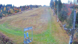 Skiareál Troják - Kamera u nástupu na vlek svah A - 26.10.2025 v 09:30 Skiareál Troják - Kamera u nástupu na vlek svah A - 26.10.2025 v 09:30