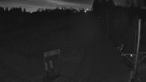 Skiareál Troják - Kamera u nástupu na vlek svah A - 31.10.2025 v 05:25 Skiareál Troják - Kamera u nástupu na vlek svah A - 31.10.2025 v 05:25