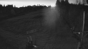 Skiareál Troják - Kamera u nástupu na vlek svah A - 31.10.2025 v 05:40 Skiareál Troják - Kamera u nástupu na vlek svah A - 31.10.2025 v 05:40