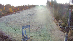 Skiareál Troják - Kamera u nástupu na vlek svah A - 31.10.2025 v 06:35 Skiareál Troják - Kamera u nástupu na vlek svah A - 31.10.2025 v 06:35