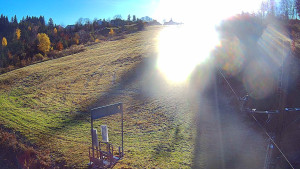 Skiareál Troják - Kamera u nástupu na vlek svah A - 31.10.2025 v 08:35 Skiareál Troják - Kamera u nástupu na vlek svah A - 31.10.2025 v 08:35